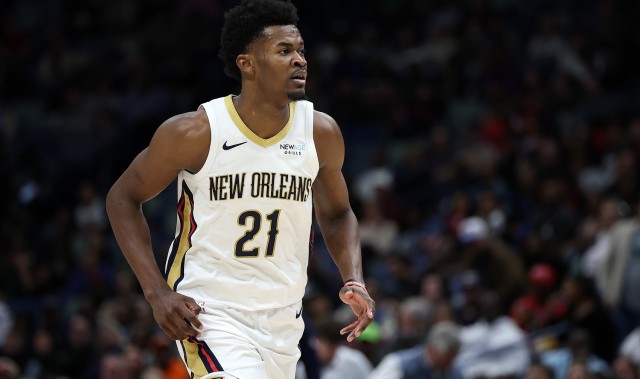 进攻不太行！米西14投5中拿到13分13板2断 罚球仅9中3