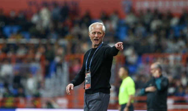 足球报：足协杯玉昆不惧怕国安，玉昆俱乐部还会开出奖金刺激